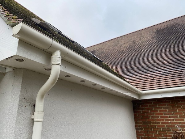 Residential gutter cleaning experts in Marston Moretaine, Bedfordshire